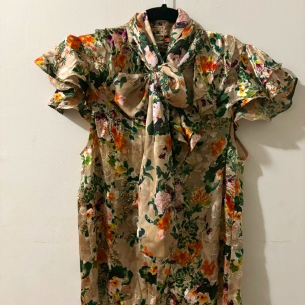 Alice + Olivia